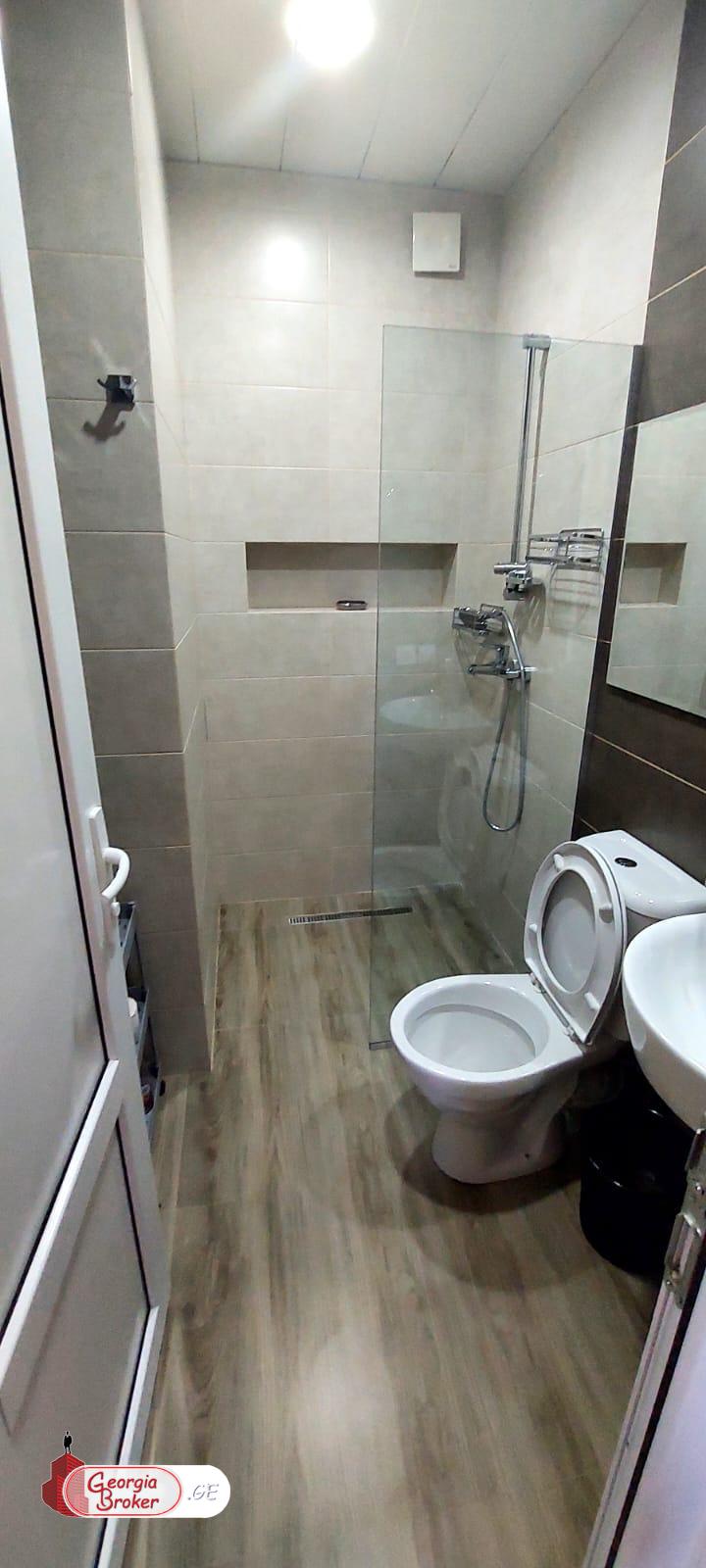 nearly repaired 7-room house for sale